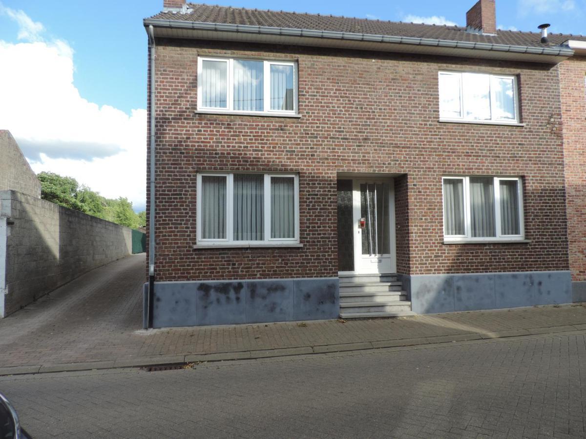 Vakantiehuisje Vds Tongeren Esterno foto